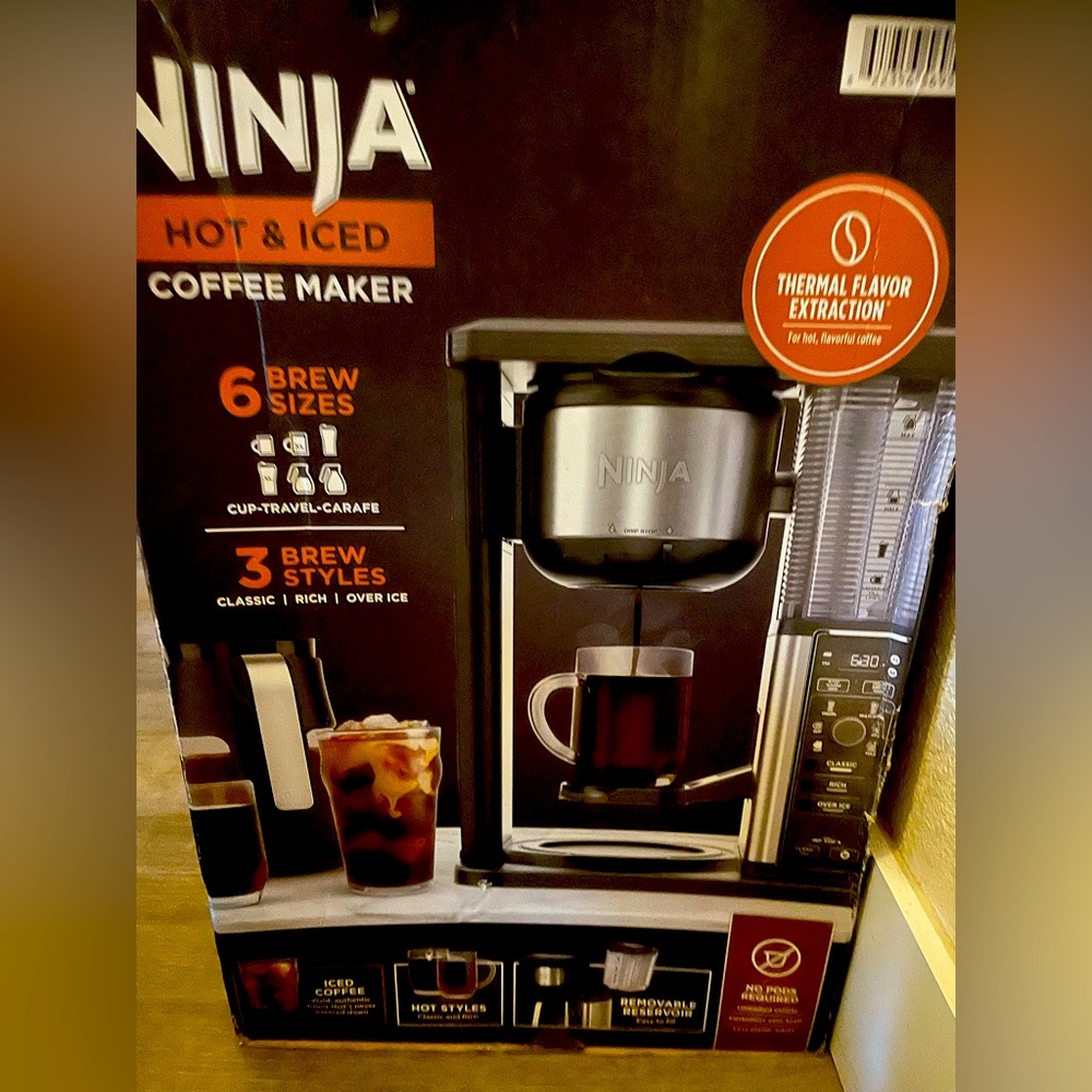 Brand new hot and cold coffee maker! Never been opened.